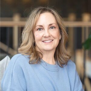 Meet your Posher, Gina